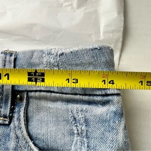 STS Blue‎ Distressed Denim Shorts Frayed Denim Jean Shorts Size 25 Thrashed - Picture 6 of 15